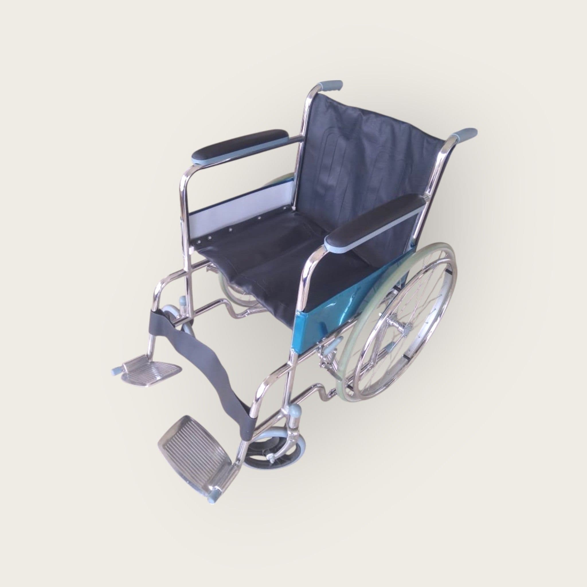 Basic Foldable Wheelchair - thumbnail 2