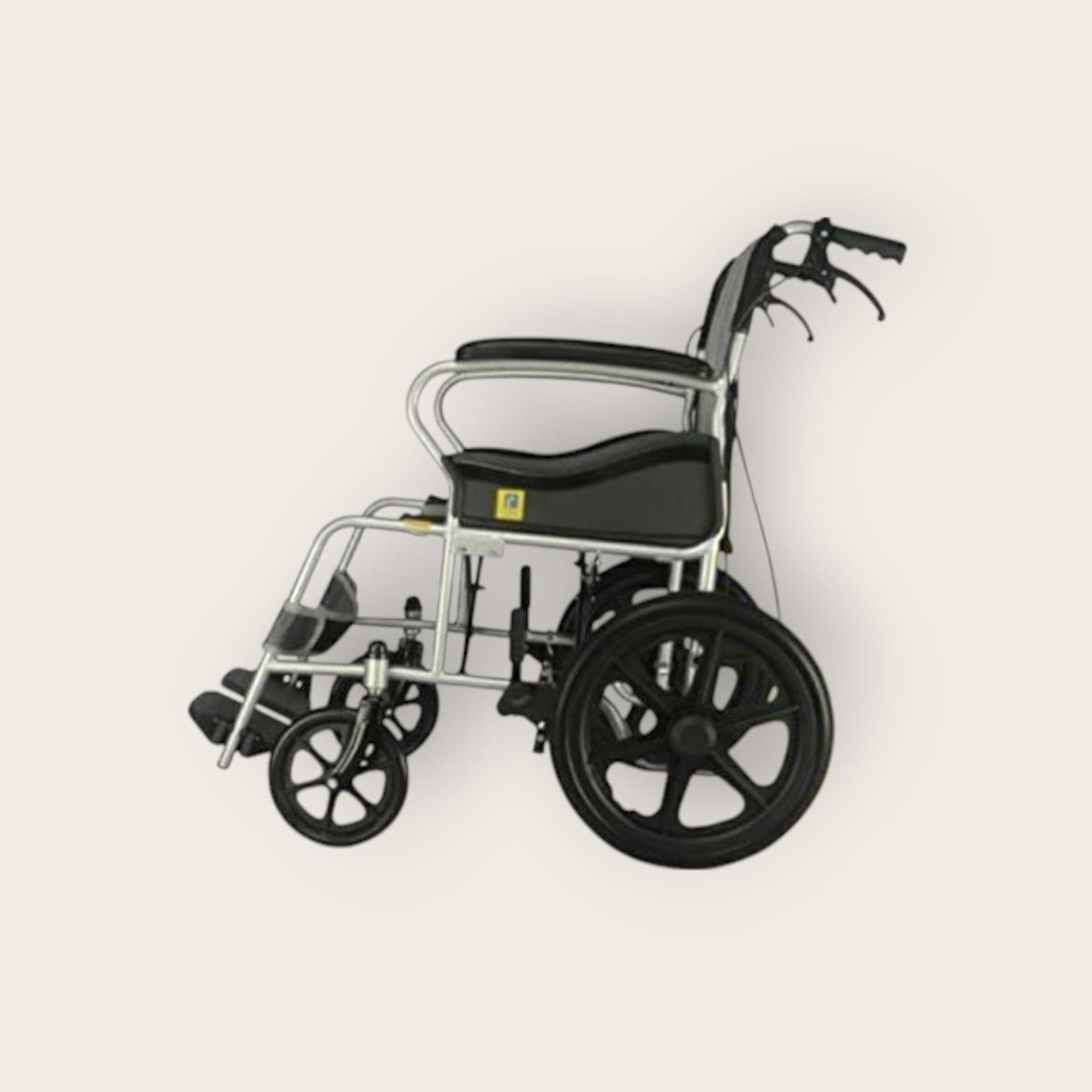 Lightweight Wheelchair - thumbnail 2